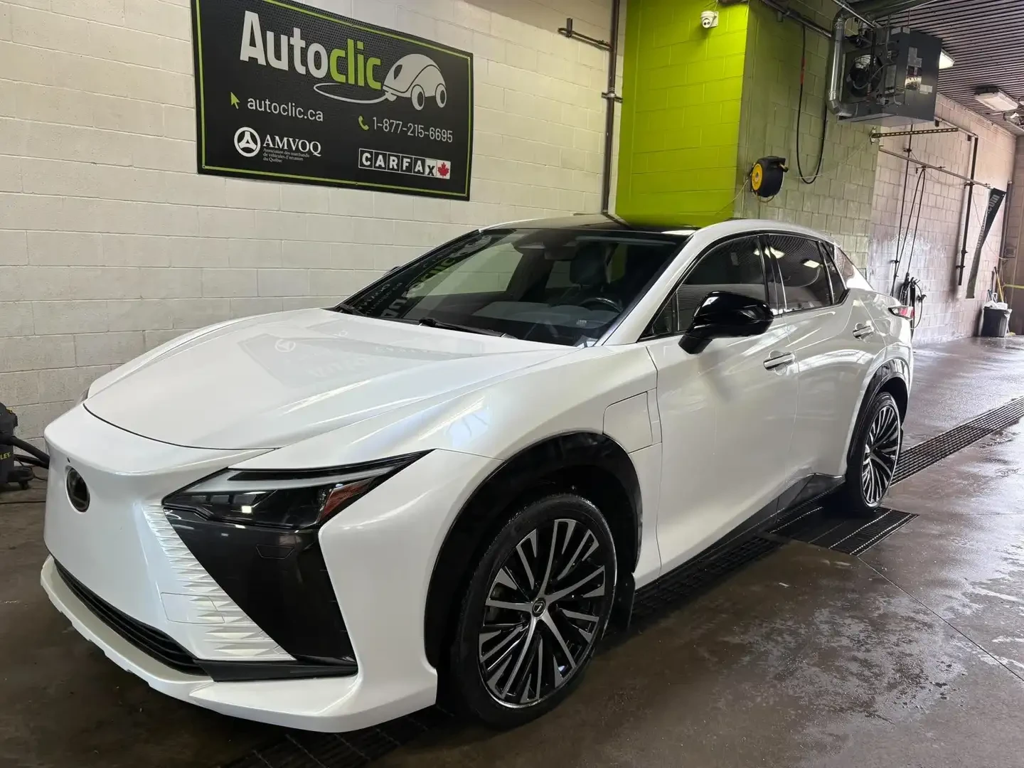 Lexus RZ 450e* AWD* ПОДГРЕВ* ОБДУХВАНЕ* 360КАМЕРА* LANE* AS