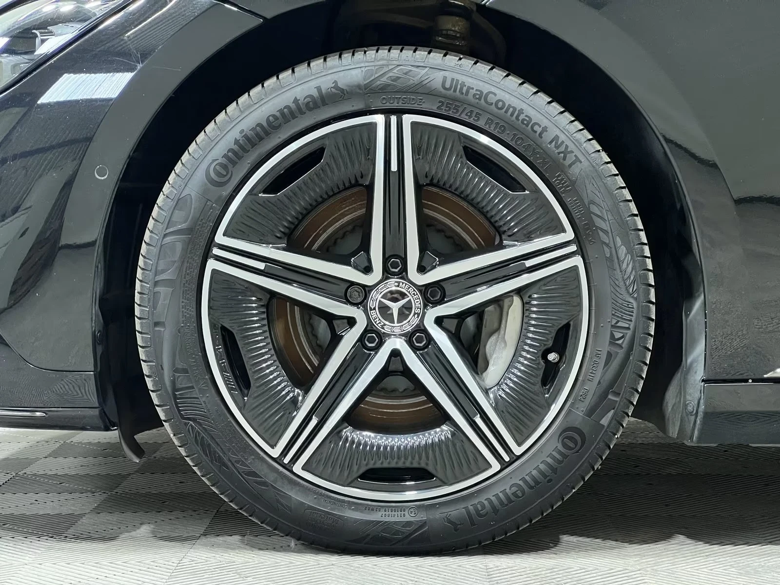 Mercedes-Benz EQE 350+ AMG Night Premium 360 Dig.Light DISTR W/P K-L, снимка 8 - Автомобили и джипове - 54960230