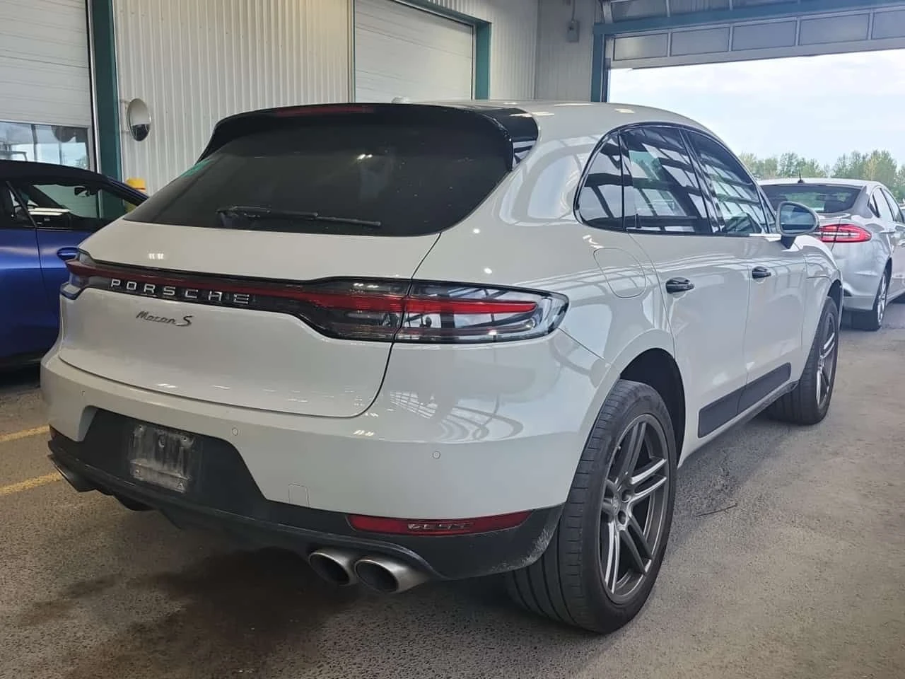 Porsche Macan * S * NARDO GRAY * ПЕРФЕКТНО СЕРВИЗИРАНА * , снимка 3 - Автомобили и джипове - 55218934