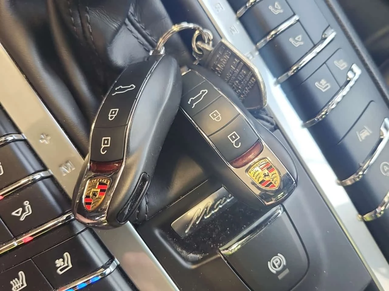 Porsche Macan * S * NARDO GRAY * ПЕРФЕКТНО СЕРВИЗИРАНА * , снимка 7 - Автомобили и джипове - 55218934
