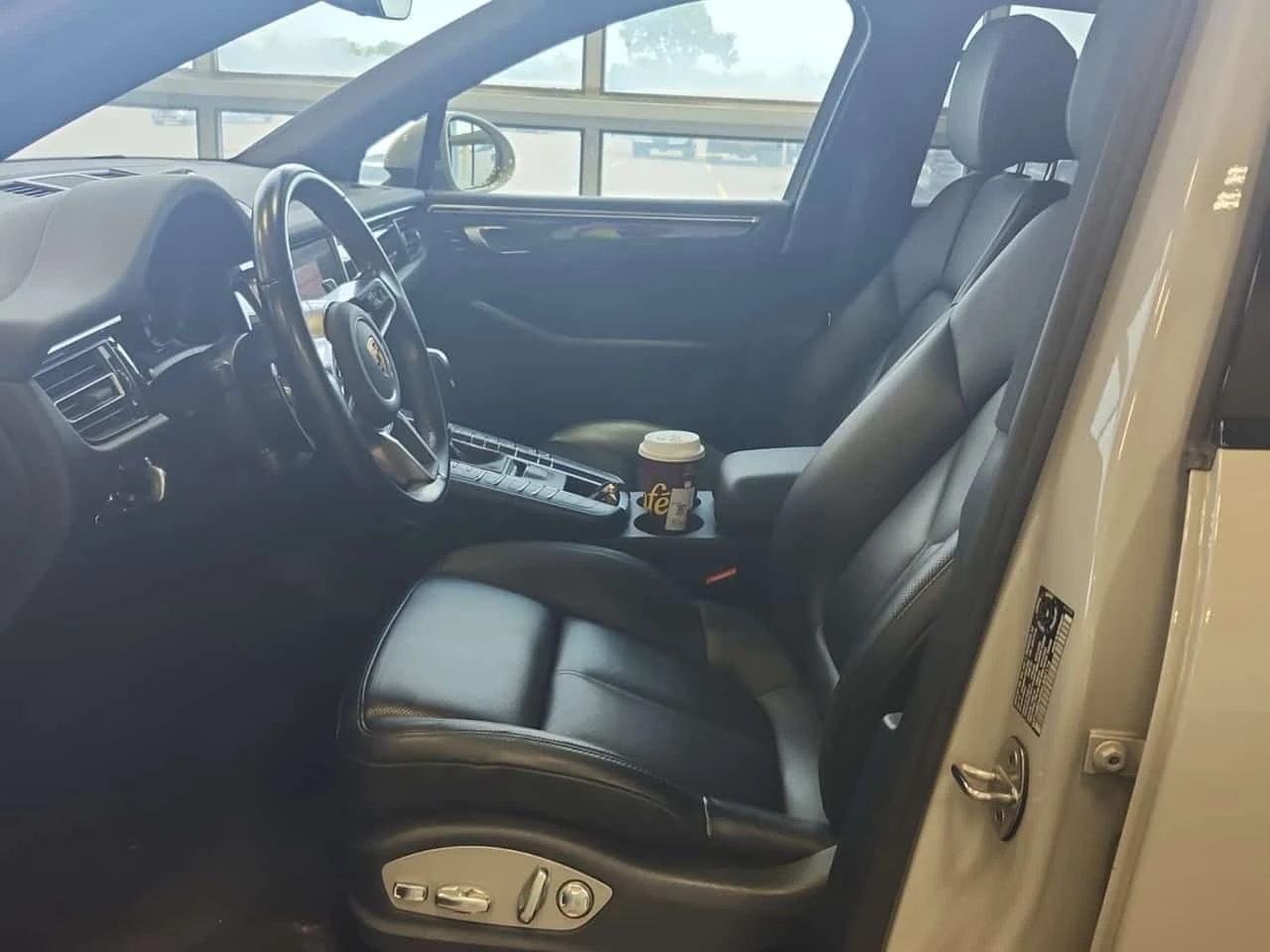 Porsche Macan * S * NARDO GRAY * ПЕРФЕКТНО СЕРВИЗИРАНА * , снимка 8 - Автомобили и джипове - 55218934