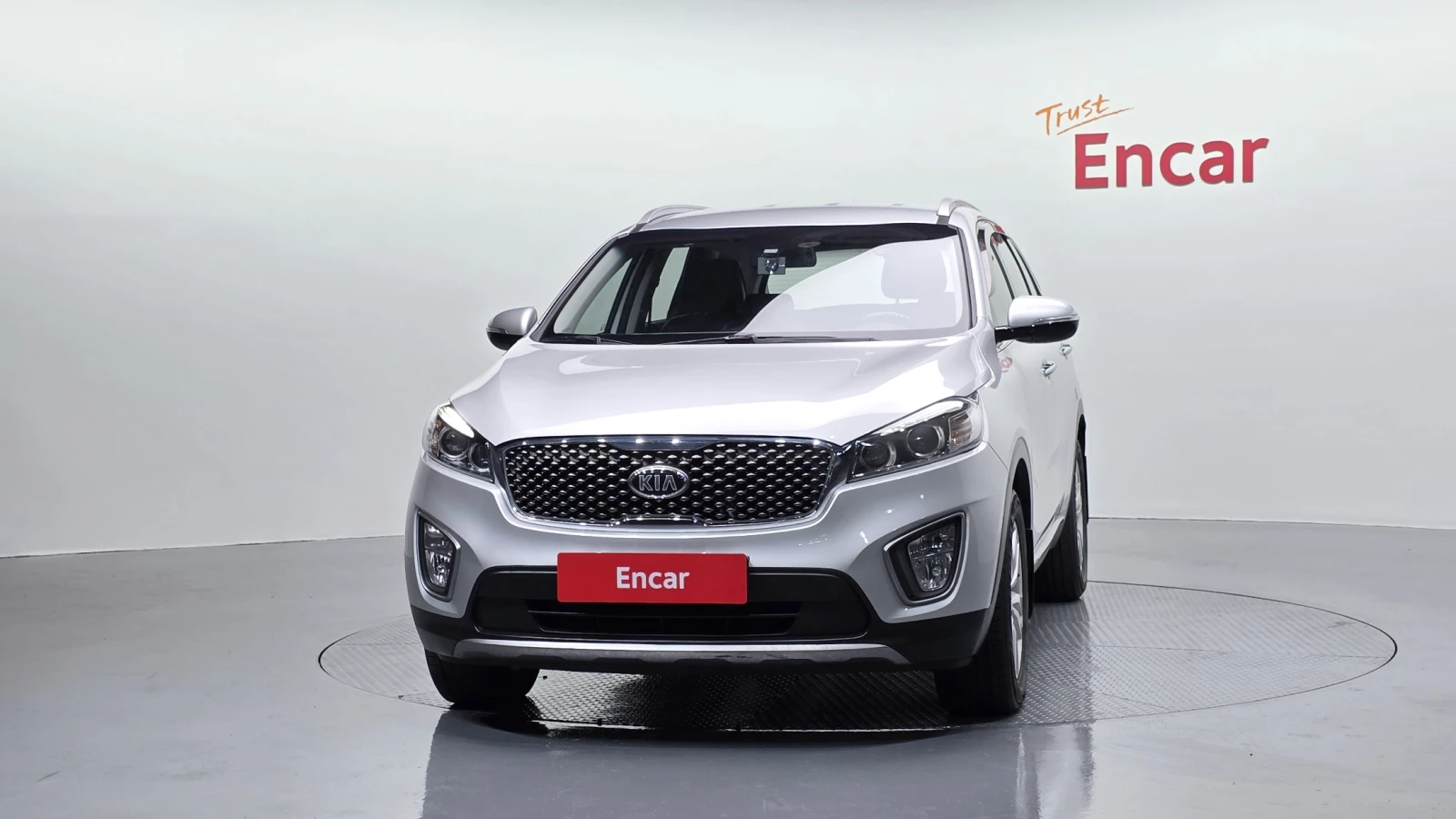 Kia Sorento 2.0* ПОДГРЕВ ВОЛАН* КРАЙНА ЦЕНА, снимка 3 - Автомобили и джипове - 56025287