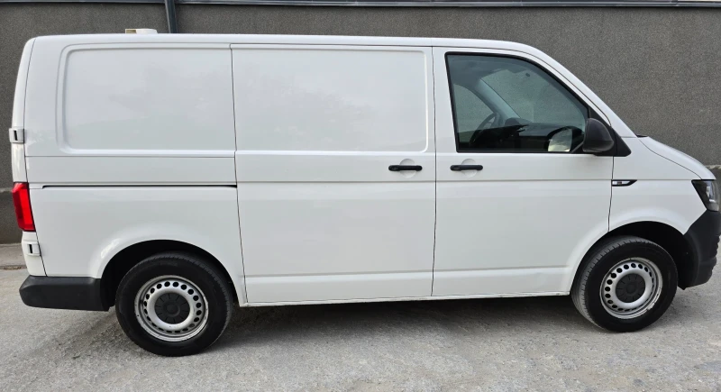 VW T6 2.0 TDI, снимка 5 - Бусове и автобуси - 47476285