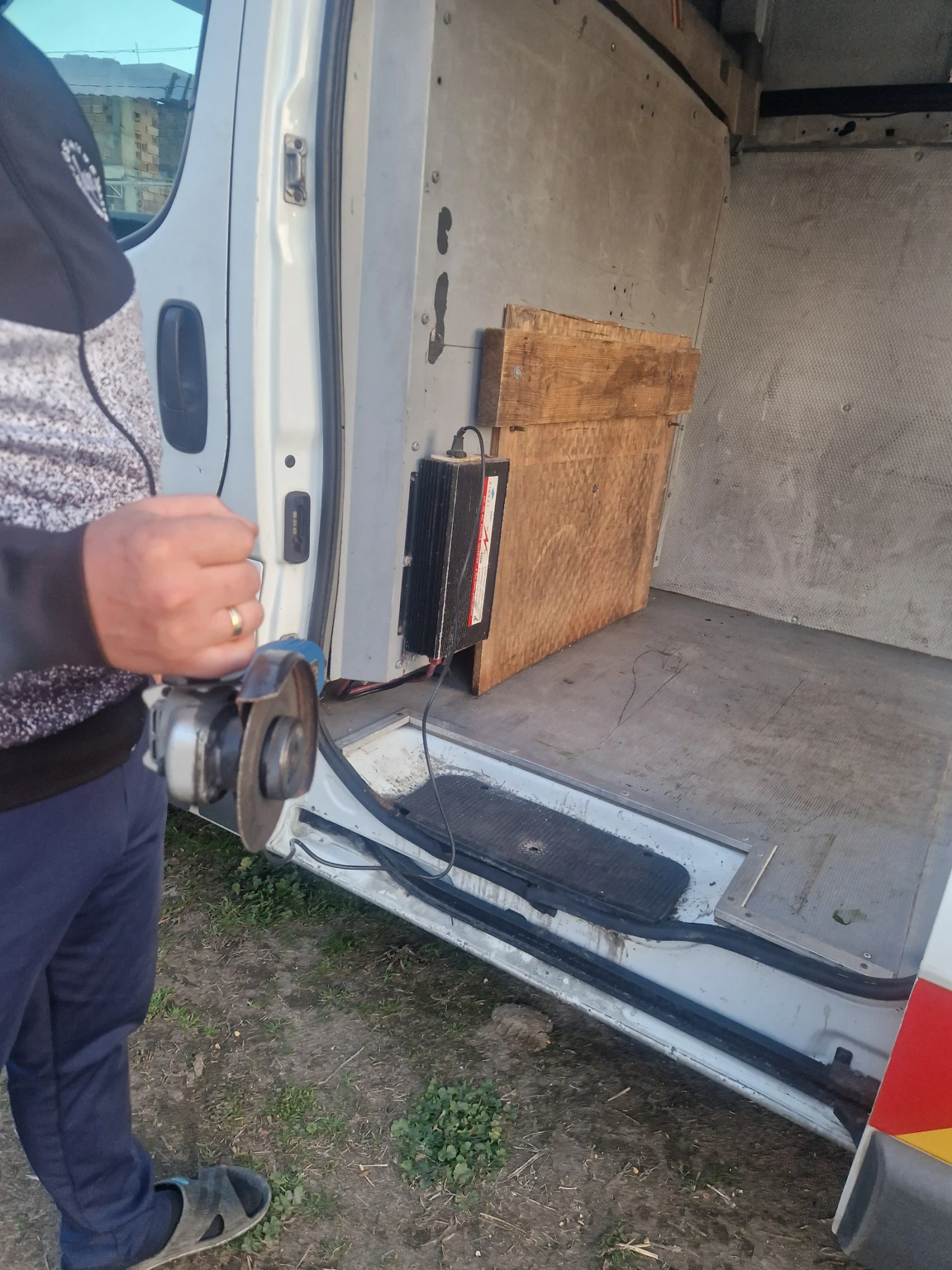 Opel Vivaro  - изображение 3