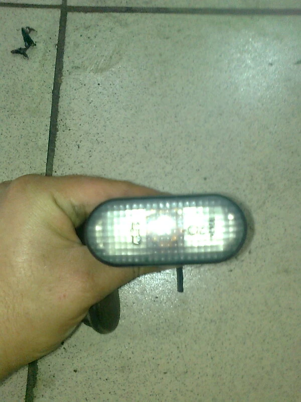 мигач ляв на калник за Фолксваген Голф 4