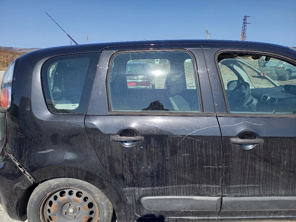 Стъкло задно дясно Ситроен Ц3 Пикасо (ч)