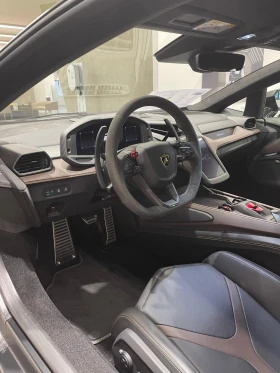 Lamborghini Revuelto 6.5 V12 HPEV 4WD, снимка 10