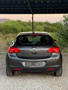 Обява за продажба на Opel Astra 2.0CDTI 162kc АВТОМАТ ~8 500 лв. - изображение 4