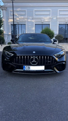     Mercedes-Benz SL 63 AMG 4 MATIC+ 