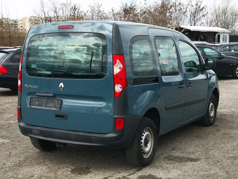 Renault Kangoo 1.6i, снимка 2 - Автомобили и джипове - 46238498