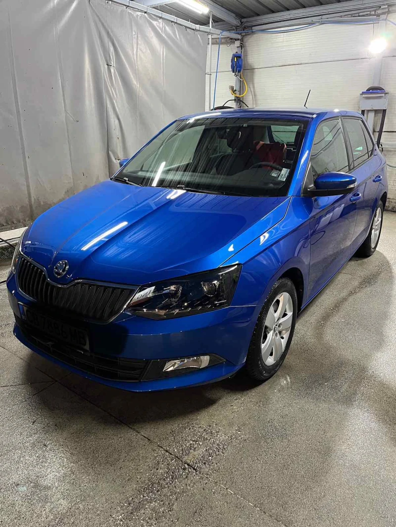 Skoda Fabia, снимка 2 - Автомобили и джипове - 47681787