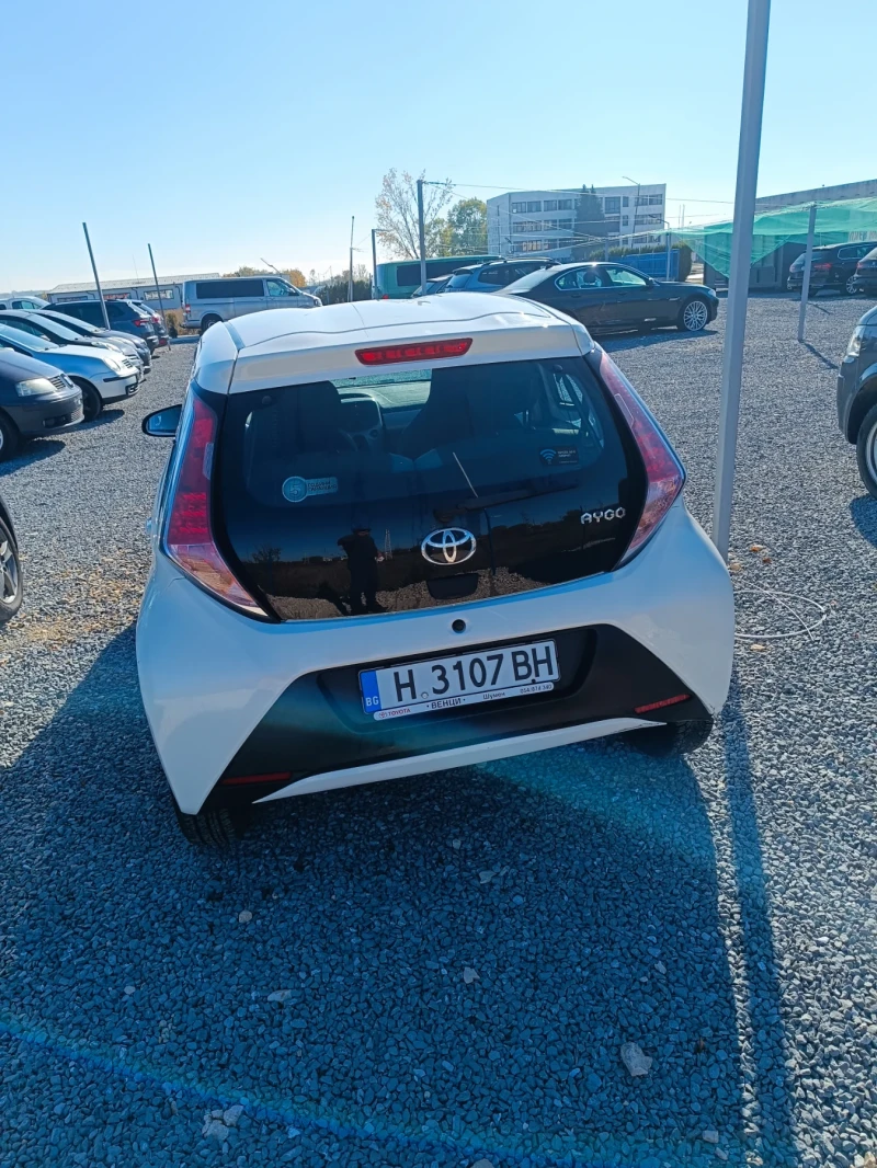 Toyota Aygo, снимка 2 - Автомобили и джипове - 47778644