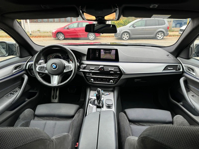 BMW 530 LIM/265HP/xDRIVE/M-SPORT/LED/HUD/NAVI/426b, снимка 11 - Автомобили и джипове - 47942442