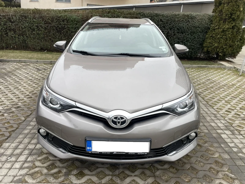 Toyota Auris TOURING SPORTS 1.2T SOL, снимка 3 - Автомобили и джипове - 49149363