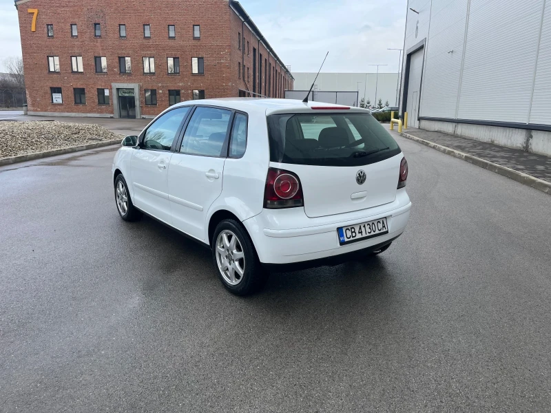 VW Polo 1.6 I, снимка 4 - Автомобили и джипове - 49476820