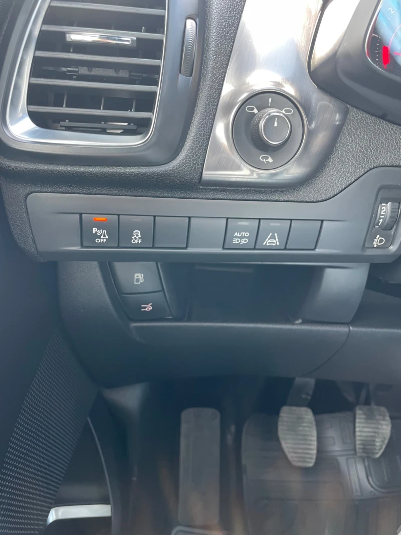 Citroen DS5 2.0 HDI-163к.с., снимка 14 - Автомобили и джипове - 50123784