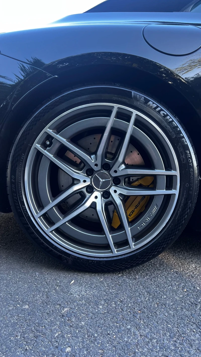 Mercedes-Benz SL 63 AMG 4 MATIC+ , снимка 17 - Автомобили и джипове - 51536108