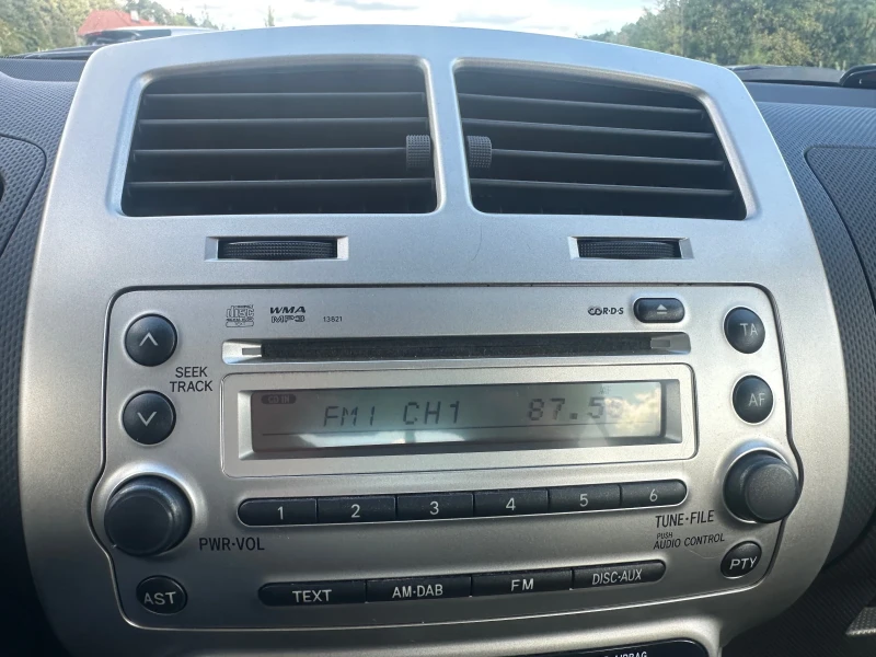 Toyota Urban Cruiser 1.4D4D* 4x4* KLIMA* REALNI KM* , снимка 12 - Автомобили и джипове - 51540200