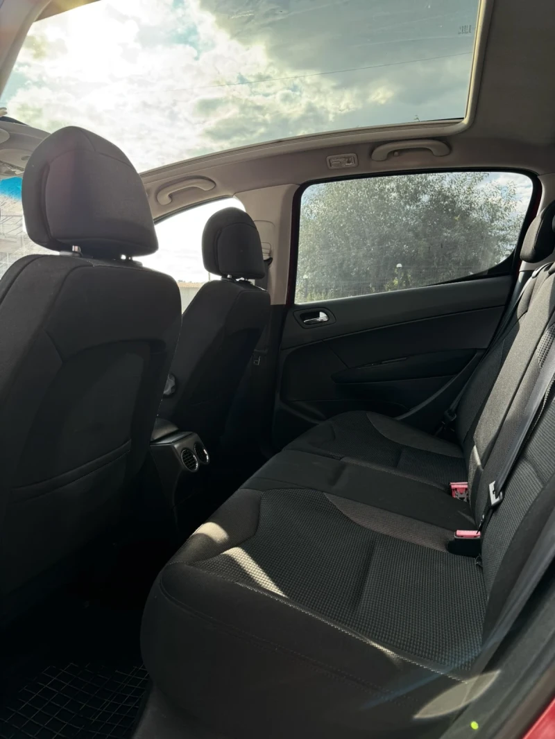 Peugeot 308 1.6 HDI, снимка 7 - Автомобили и джипове - 51714462