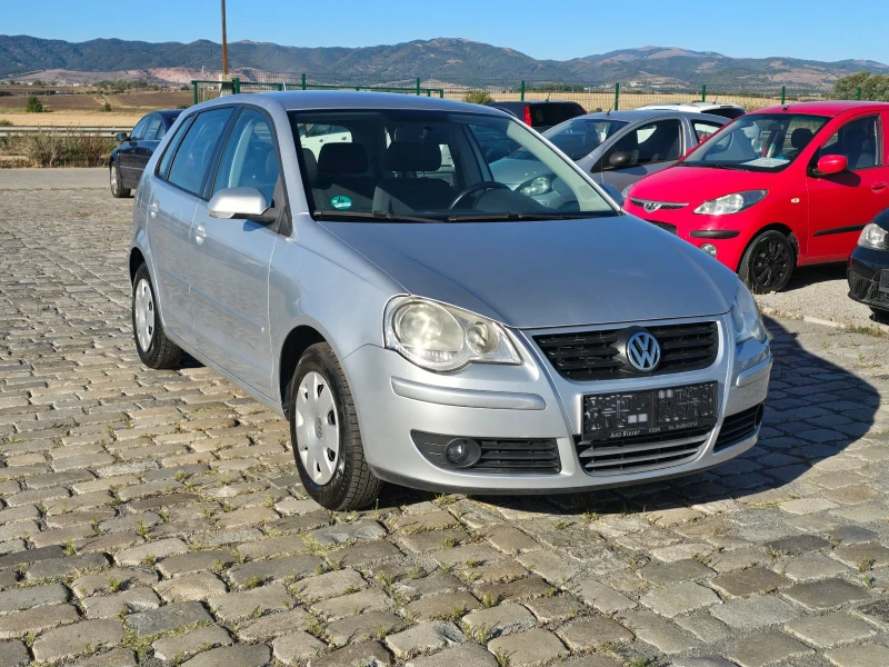 VW Polo 1.2i 70кс EURO 4 НОВИ ГУМИ , снимка 3 - Автомобили и джипове - 51764226