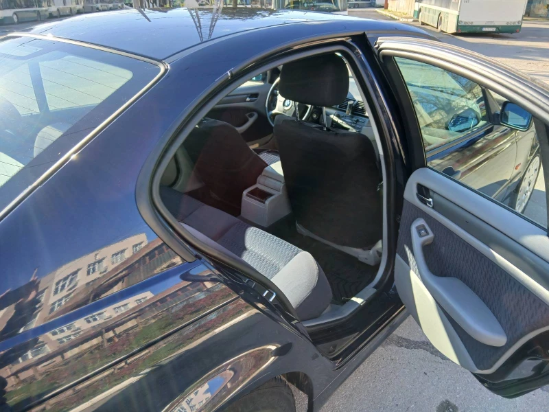 BMW 316, снимка 6 - Автомобили и джипове - 52918417