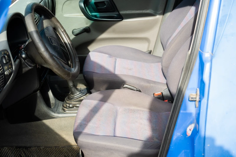 Seat Inka, снимка 4 - Автомобили и джипове - 53013675