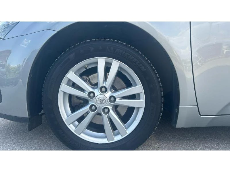 Toyota Avensis EXECUTIVE - изображение 9