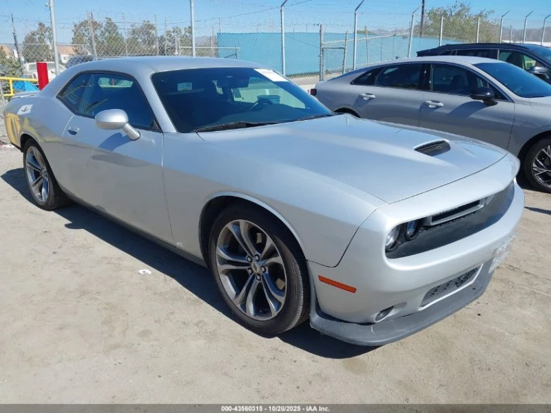 Dodge Challenger 5.7L V-8 VVT, 372HP Rear Wheel Drive - 28600 лв. / 14622.95 € - 48322936 1