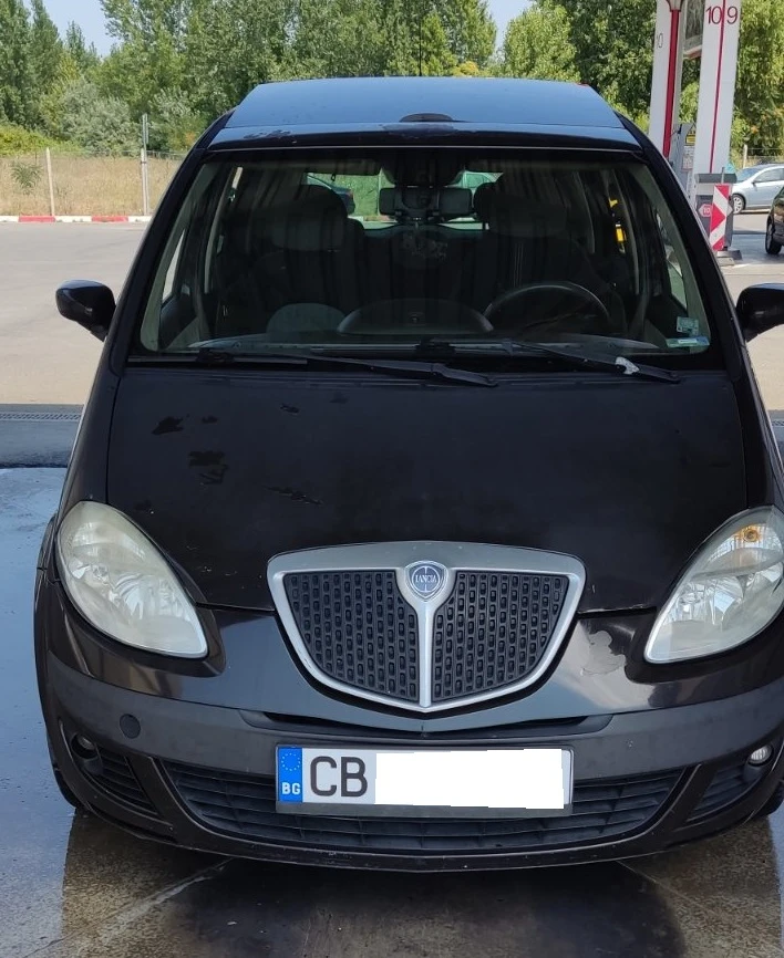 Lancia Musa 1.4 GAZ 6ск., снимка 7 - Автомобили и джипове - 55603547