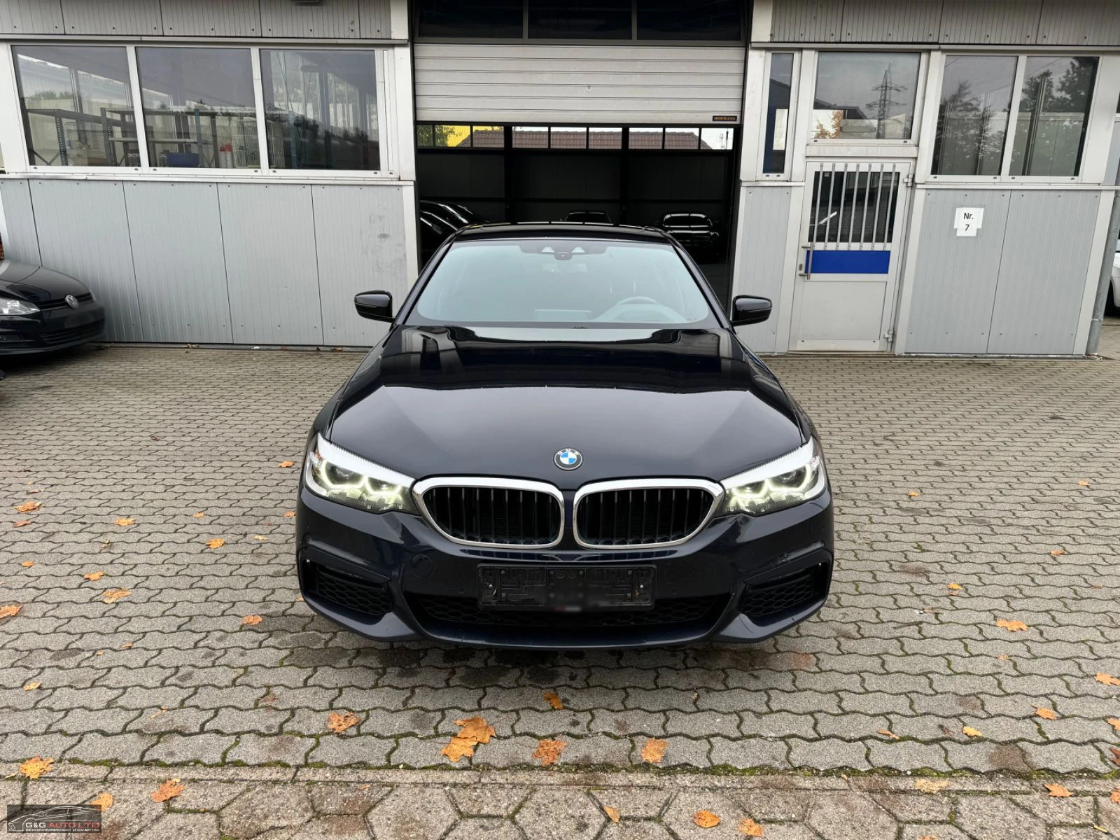 BMW 530 LIM/265HP/xDRIVE/M-SPORT/LED/HUD/NAVI/426b - изображение 2