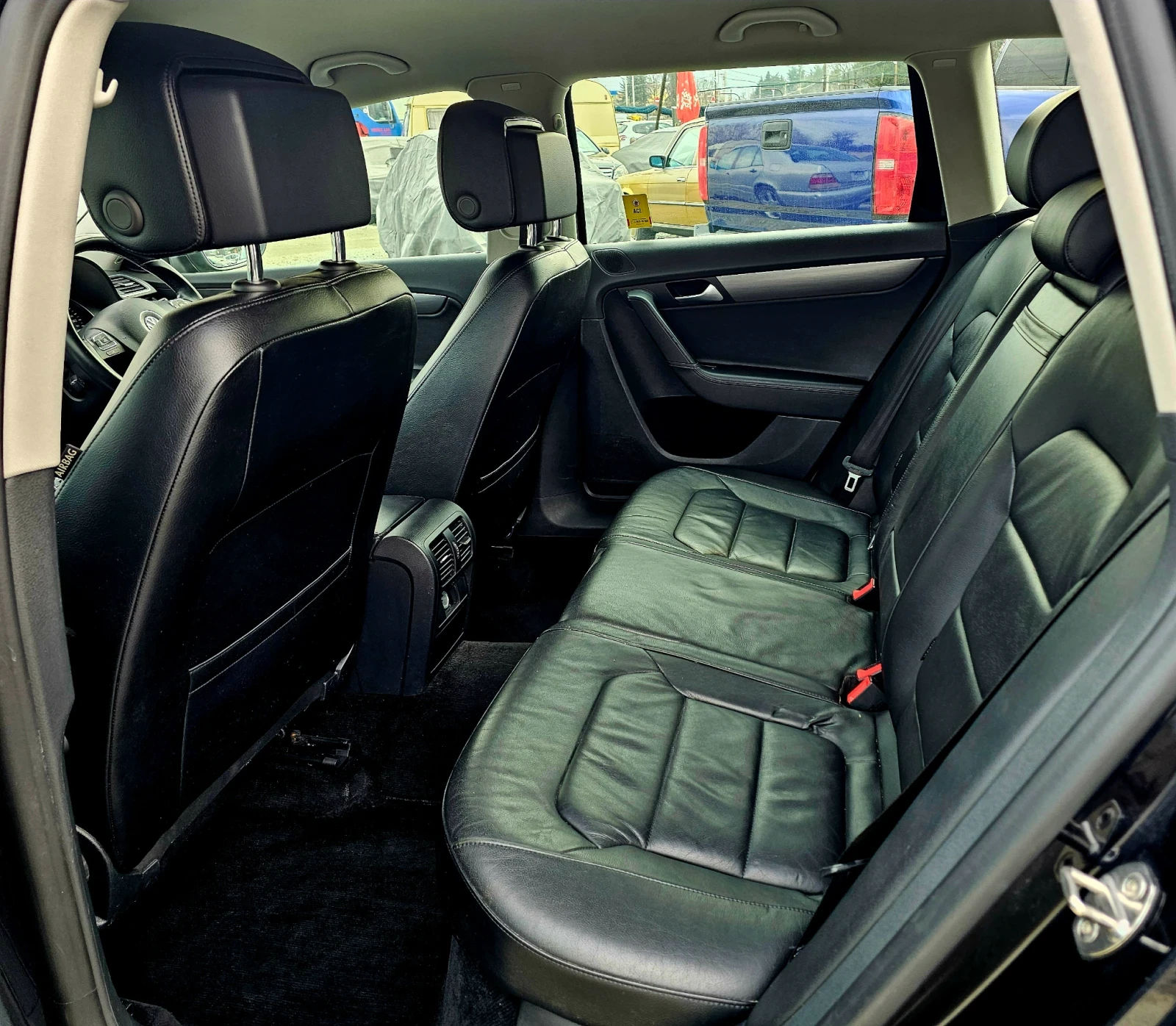 VW Passat     | Mobile.bg   12