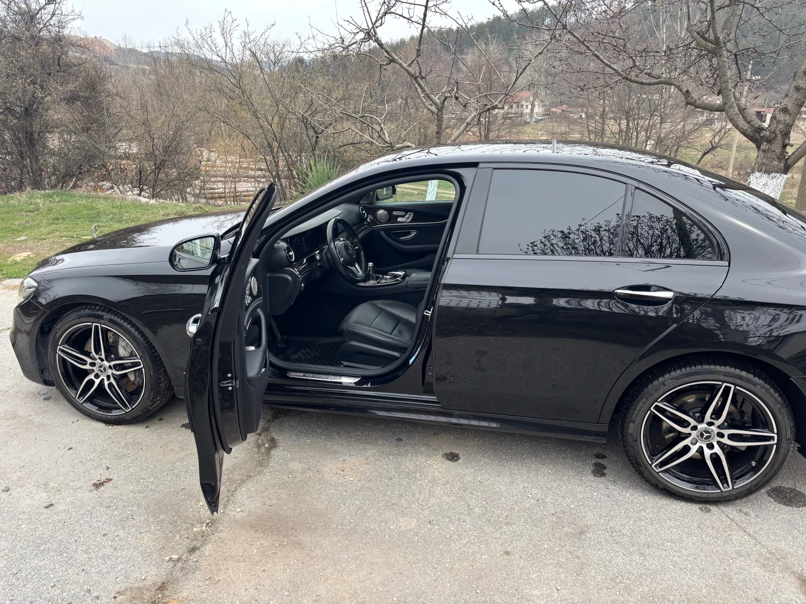 Mercedes-Benz E 400  - изображение 7