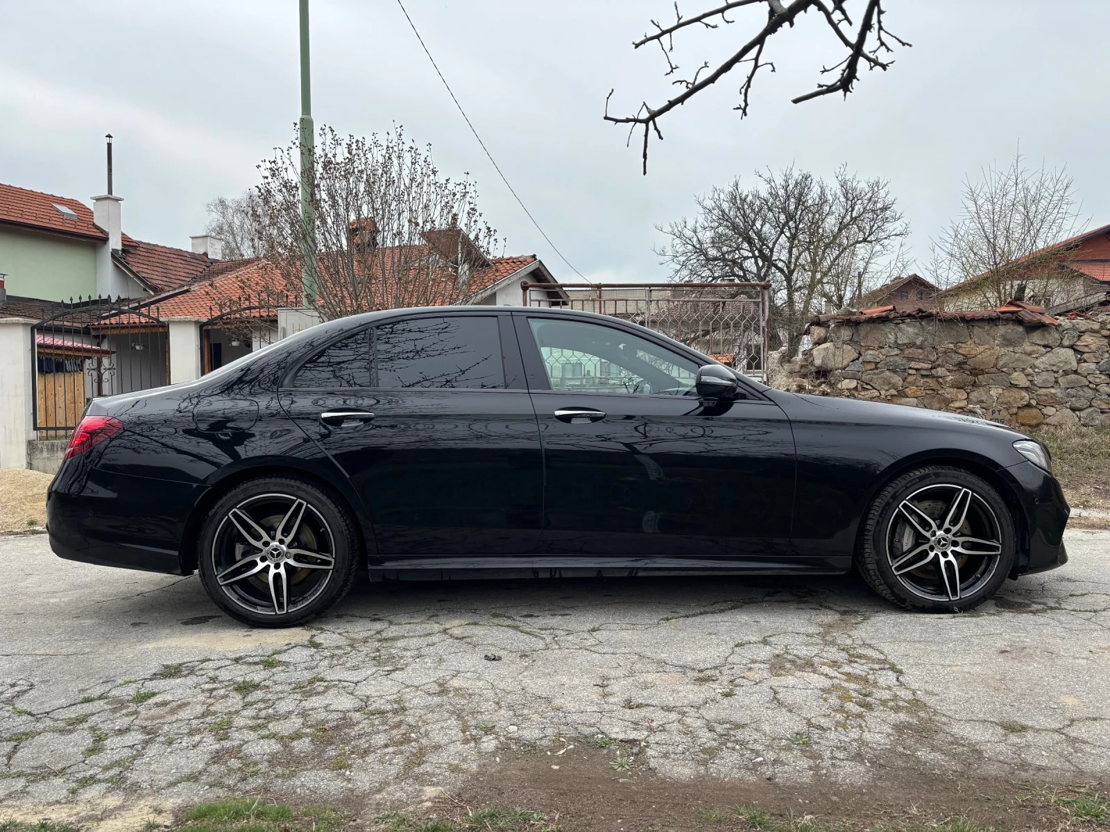 Mercedes-Benz E 400  - изображение 4
