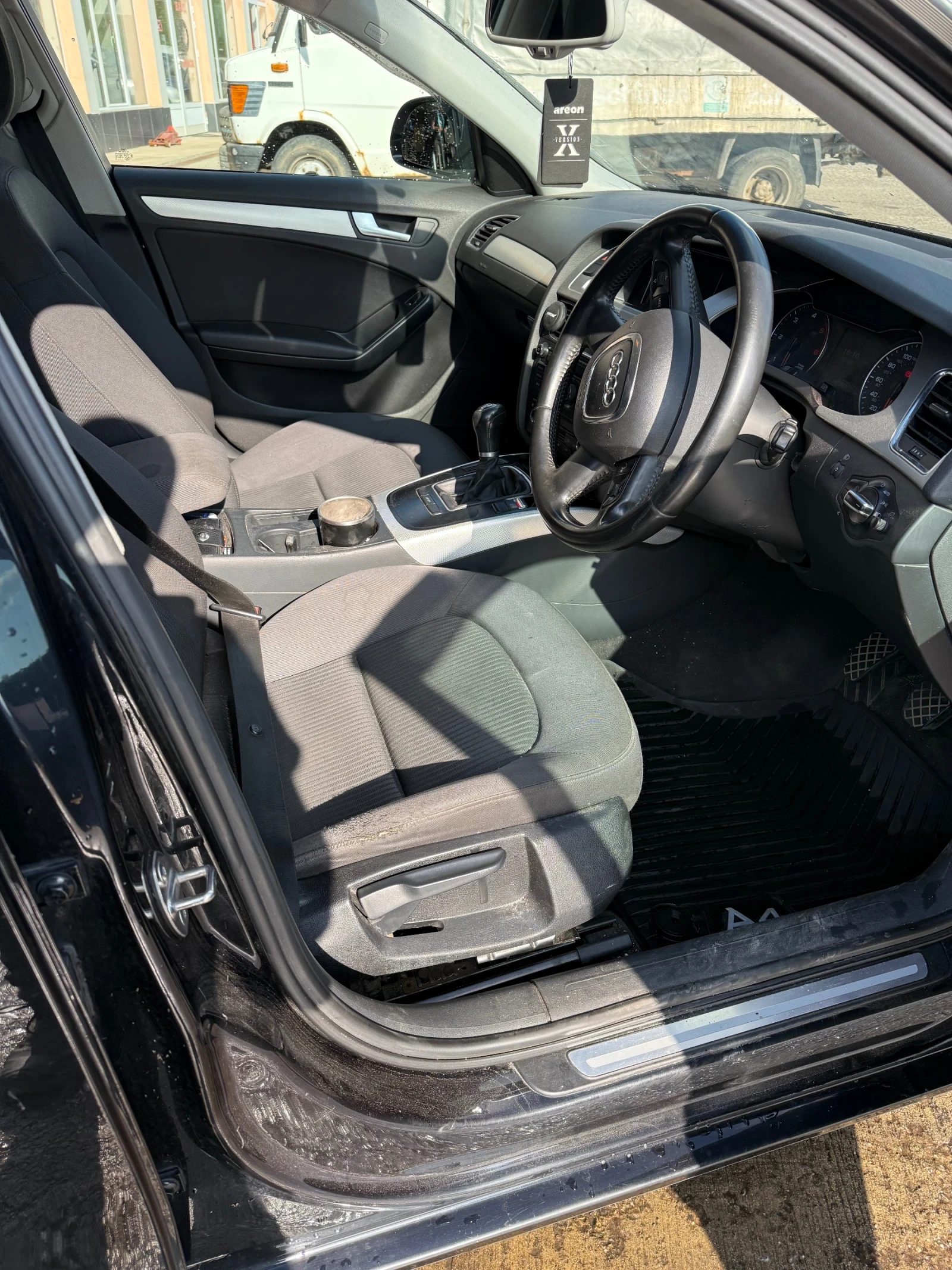 Audi A4  - изображение 5