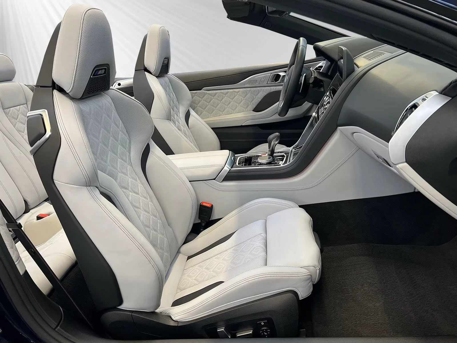 BMW M8 Competition Cabrio = Individual = Гаранция - изображение 4