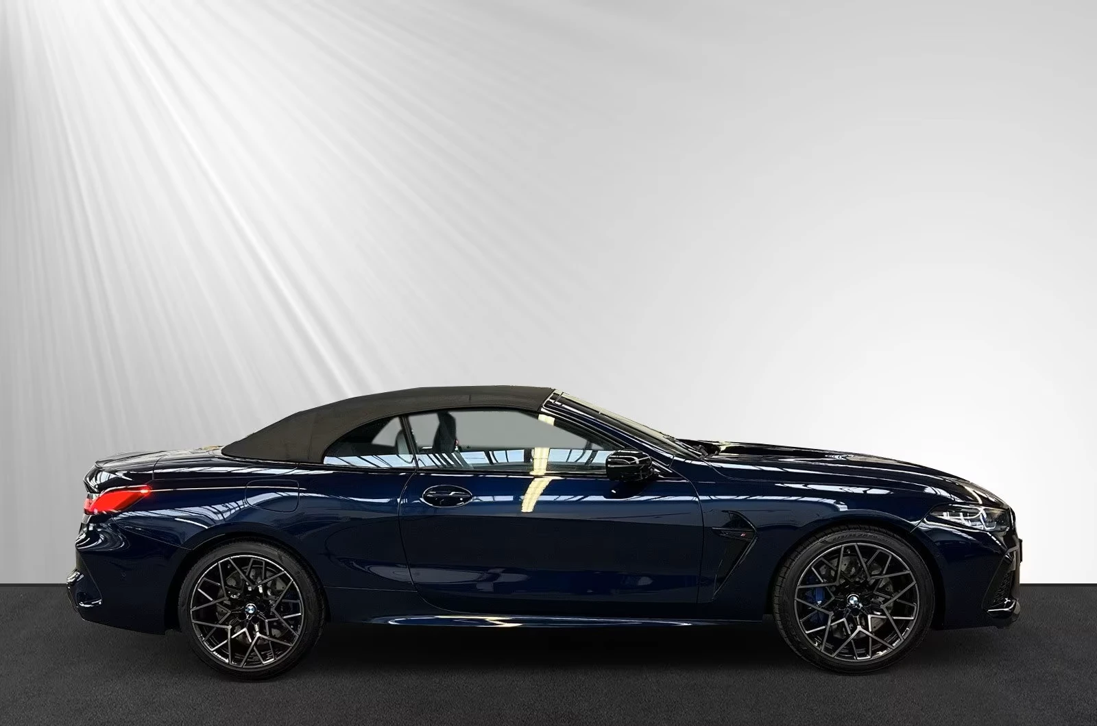 BMW M8 Competition Cabrio = Individual = Гаранция - изображение 2