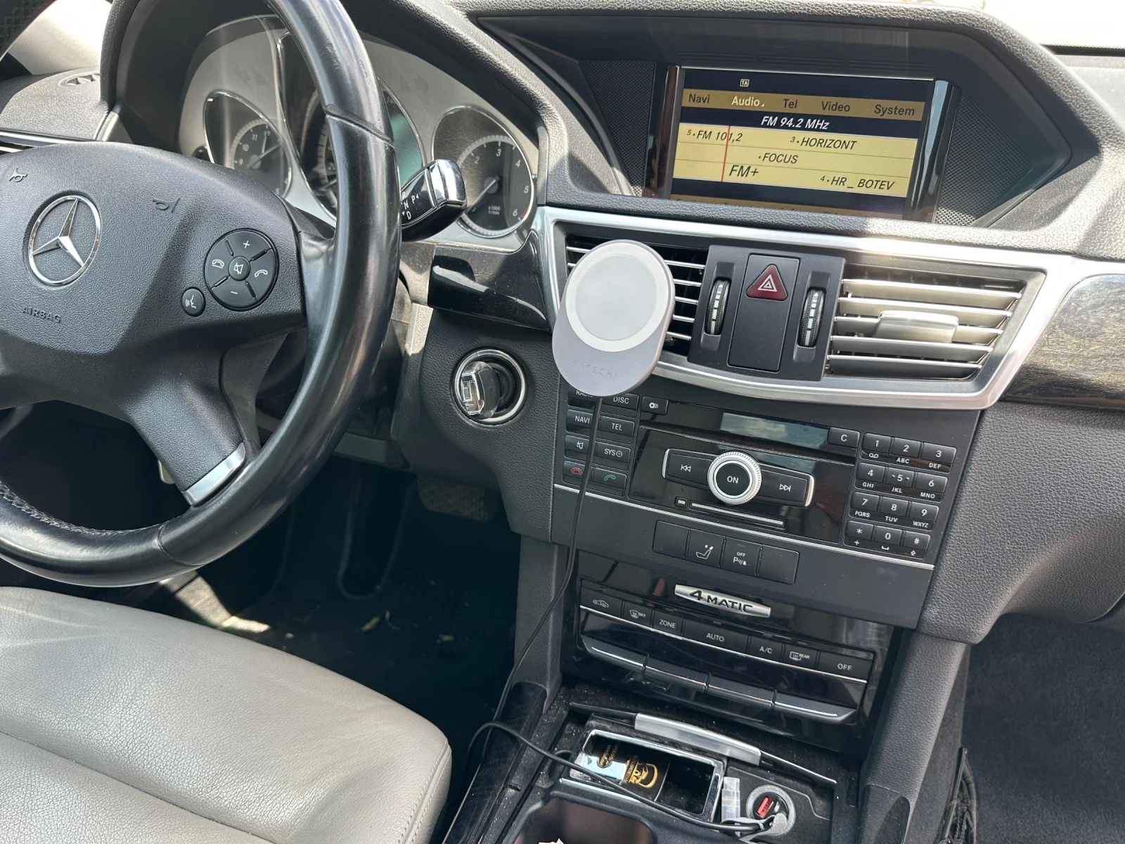 Mercedes-Benz E 350  - изображение 10