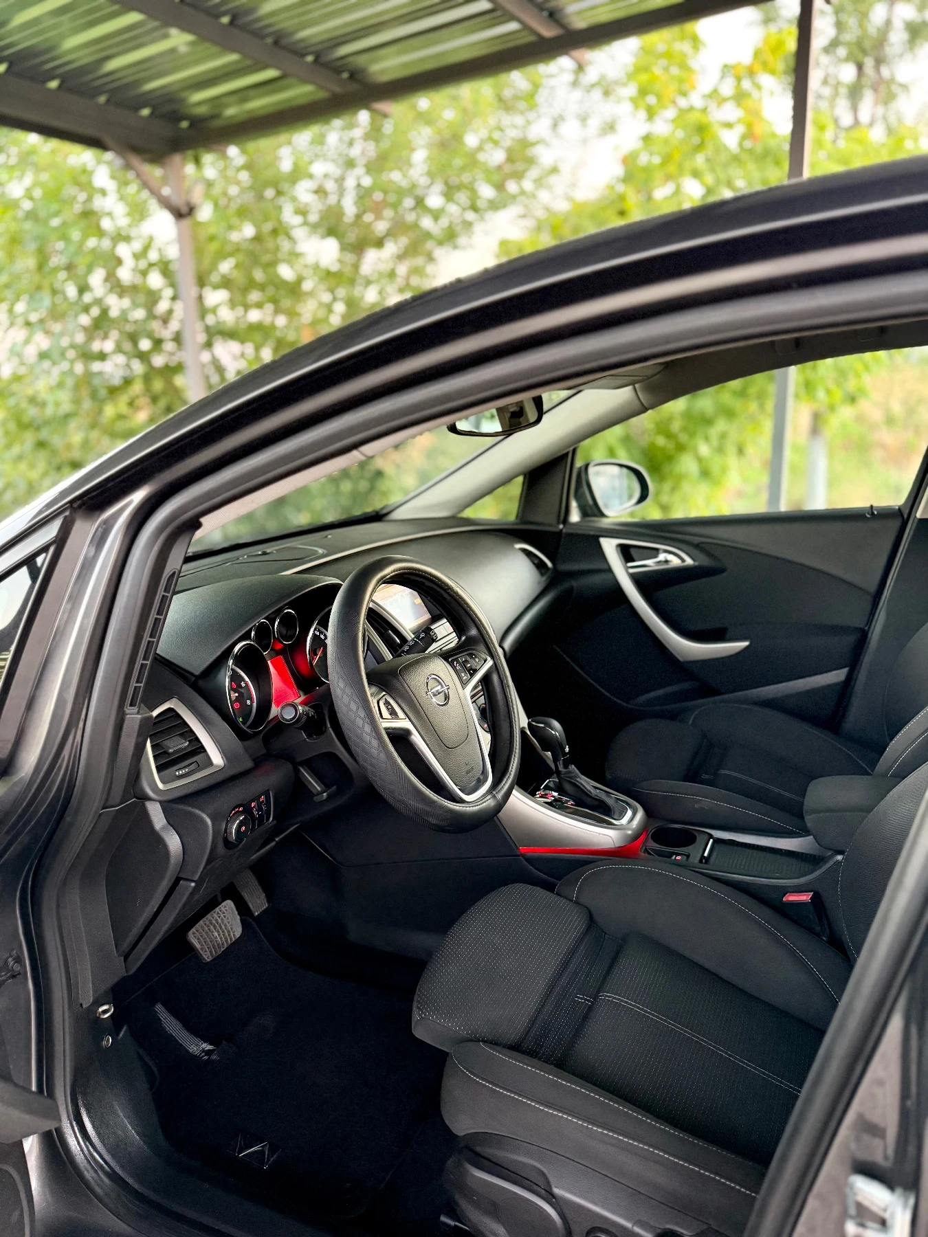 Opel Astra 2.0CDTI 162kc АВТОМАТ - изображение 7