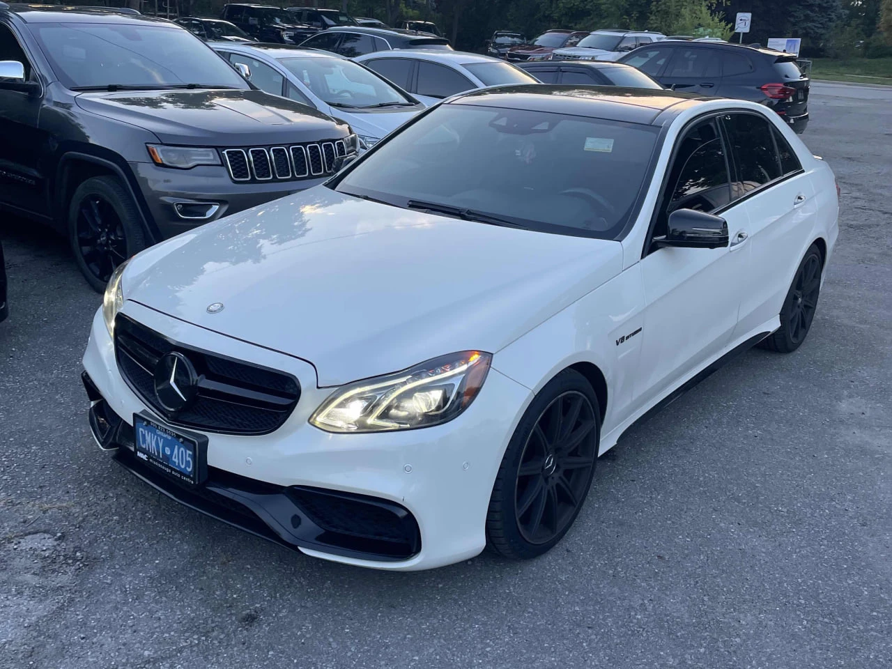 Mercedes-Benz E 63 AMG * CARFAX * АВТО КРЕДИТ * ЦЕНА ДО БГ! - изображение 3