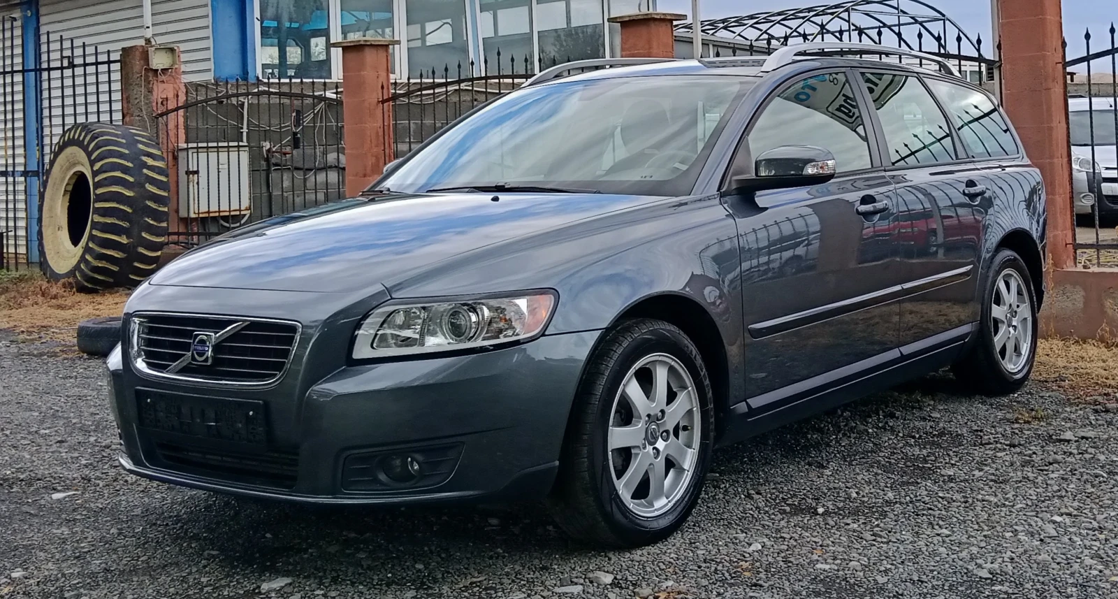 Volvo V50 1.6D - изображение 3