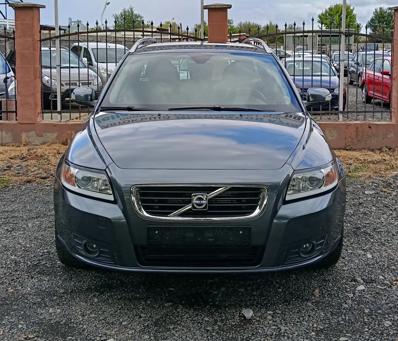 Volvo V50 1.6D - изображение 2