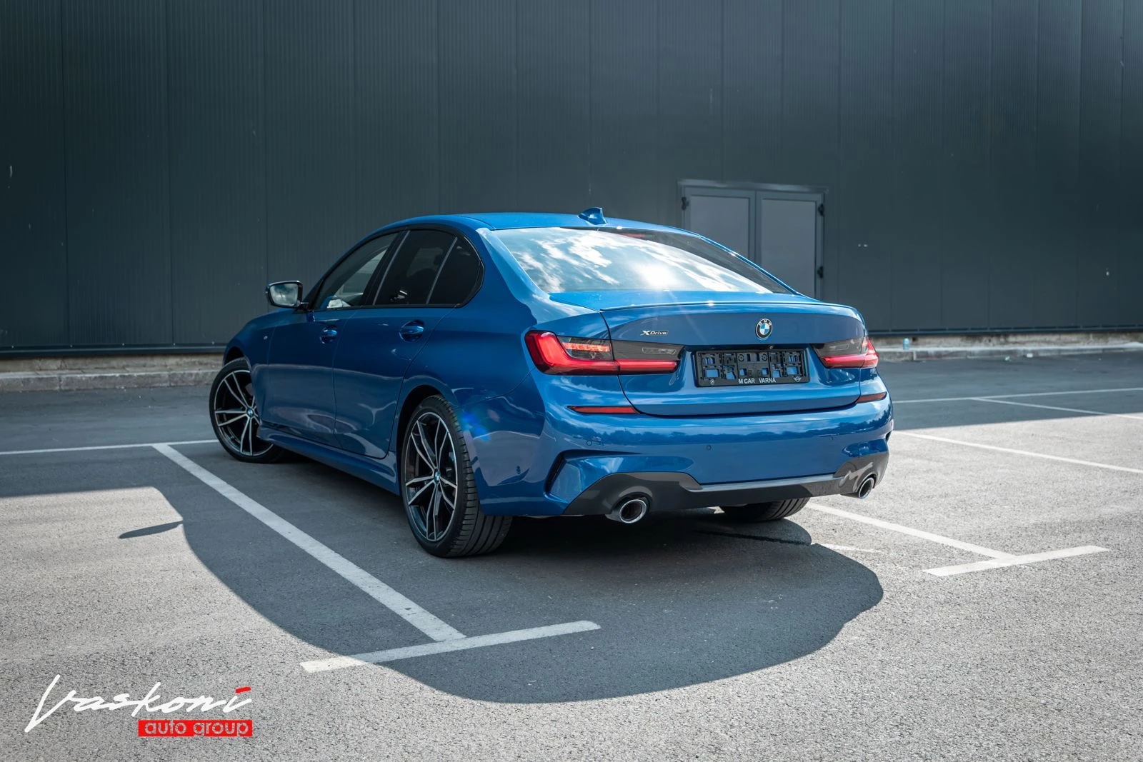 BMW 320 d xDrive M Shadow Line - изображение 3