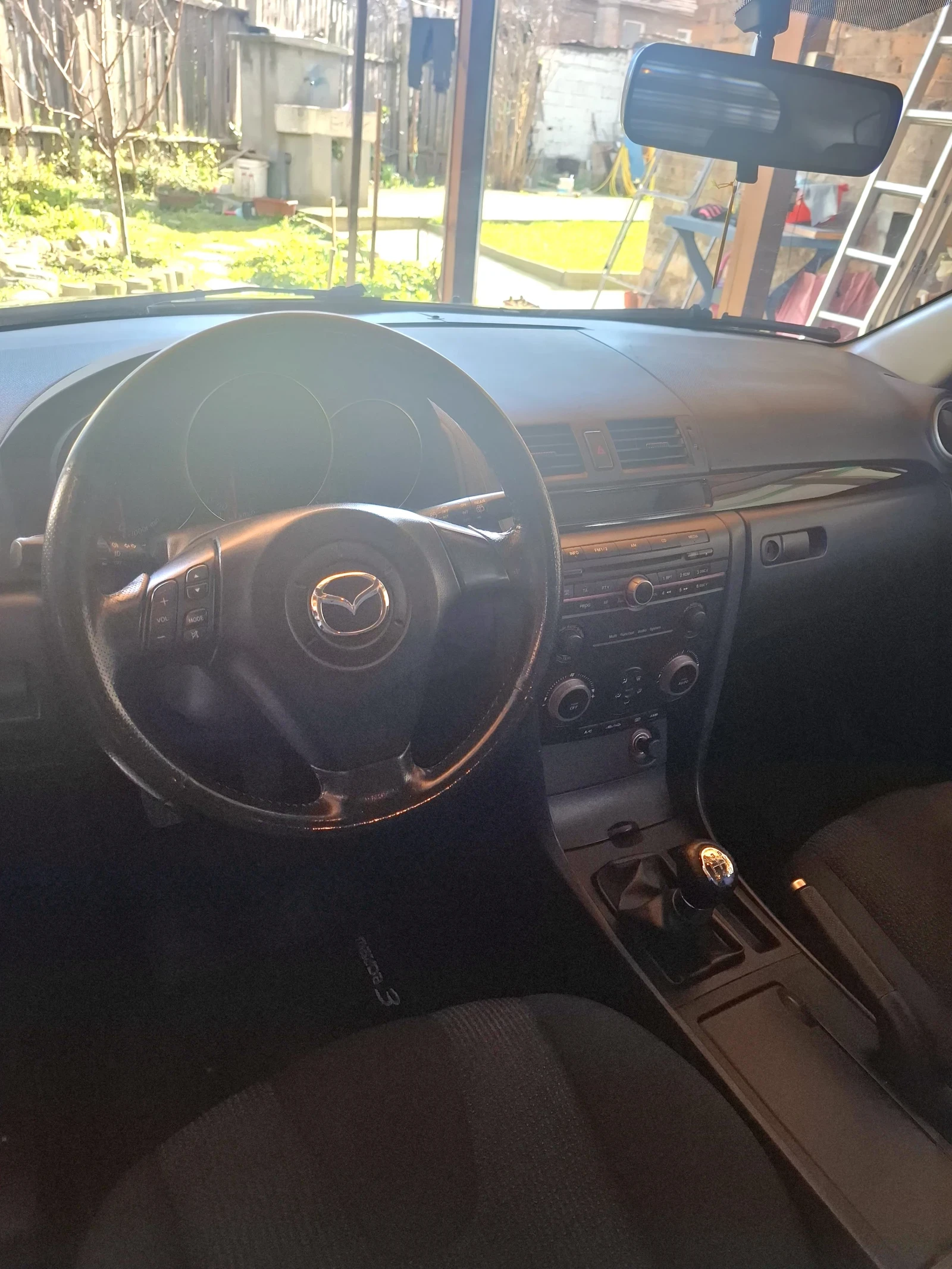 Mazda 3  - изображение 9