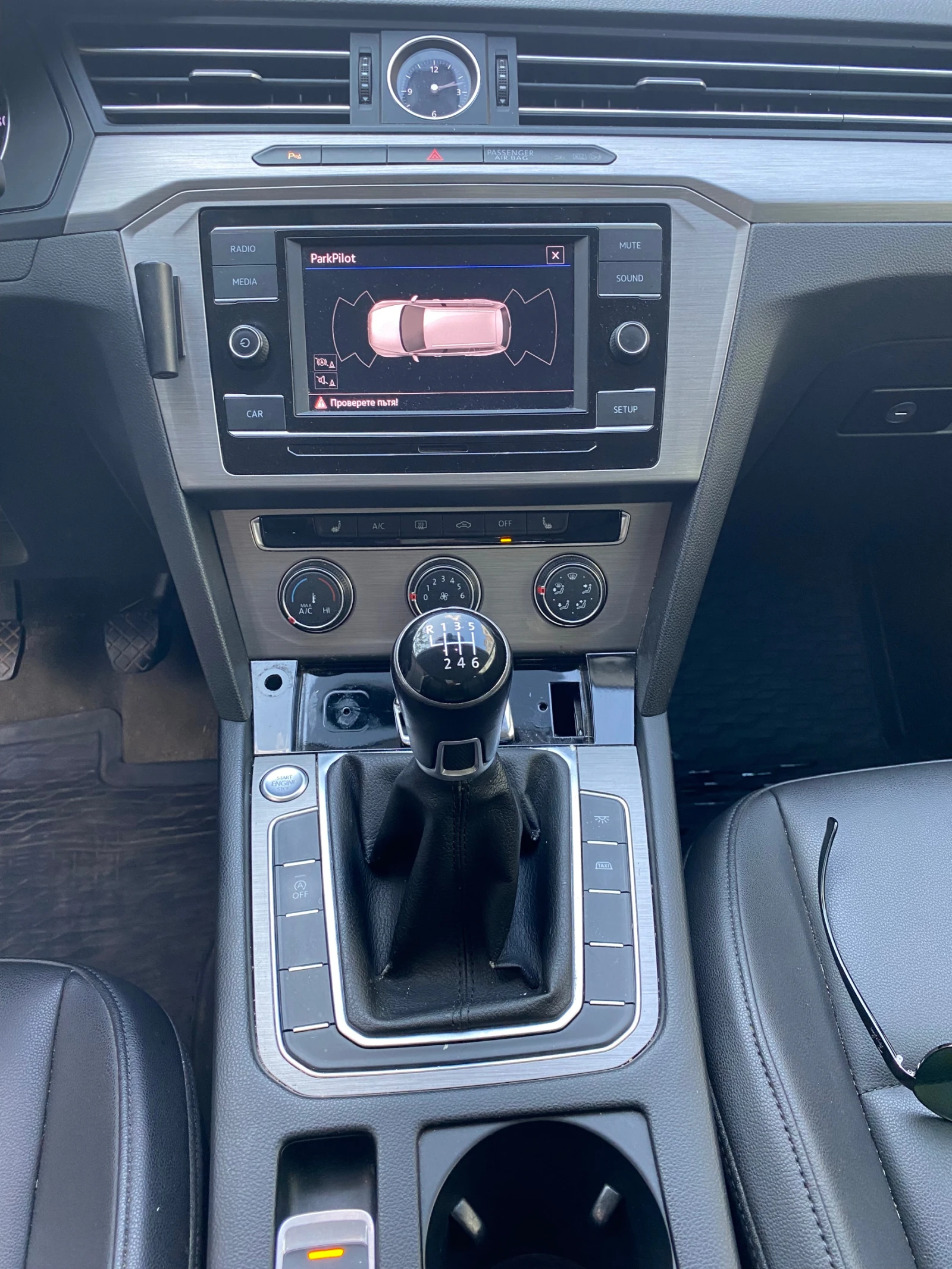 VW Passat 200CDI, снимка 10 - Автомобили и джипове - 53620621