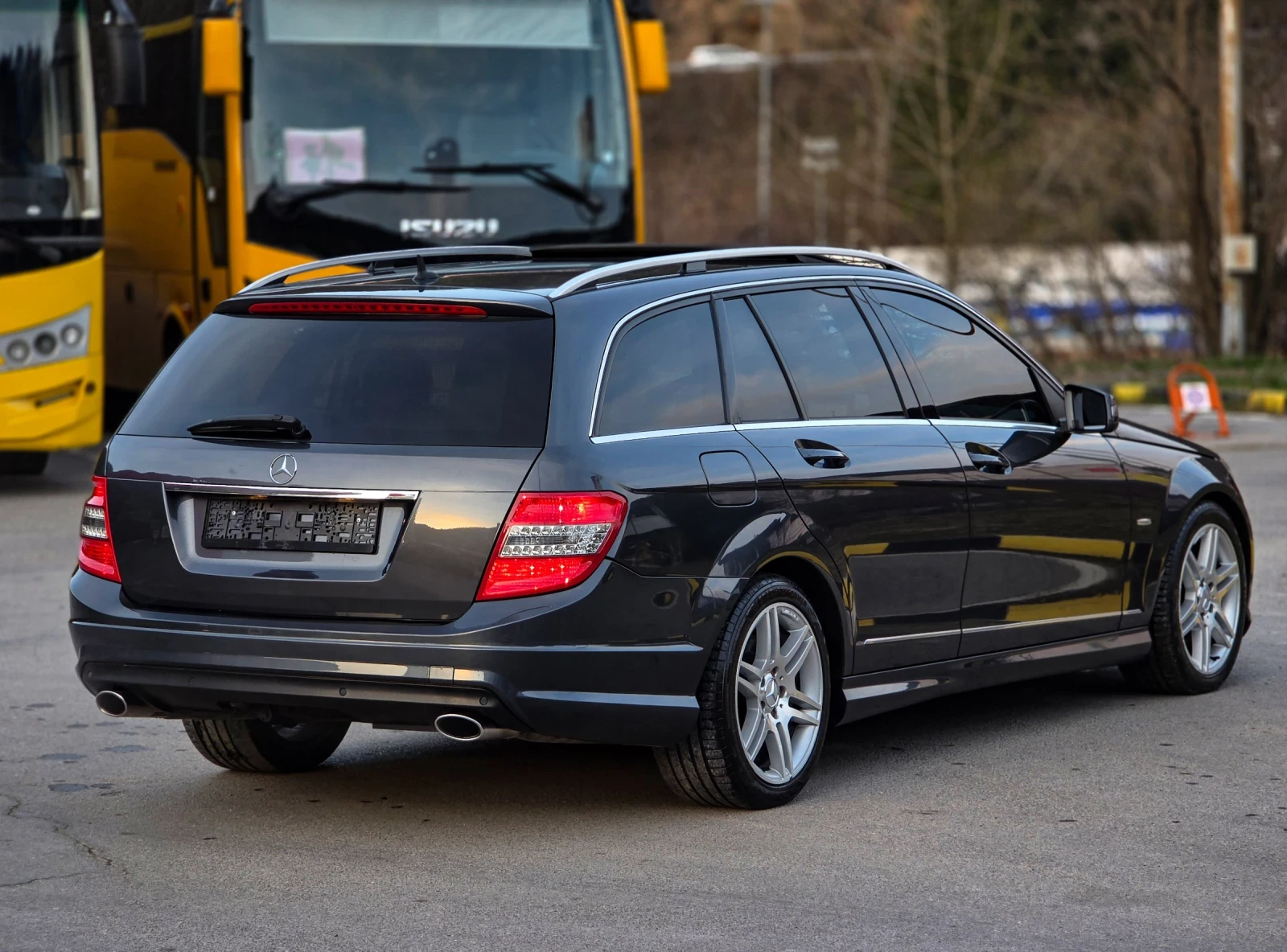 Mercedes-Benz C 350 CDI 231кс * AMG * Навигация * Swiss * 4-Matic *  - изображение 6