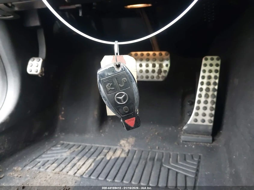 Mercedes-Benz CLS 550 4.6l 4Matic, снимка 11 - Автомобили и джипове - 53831460