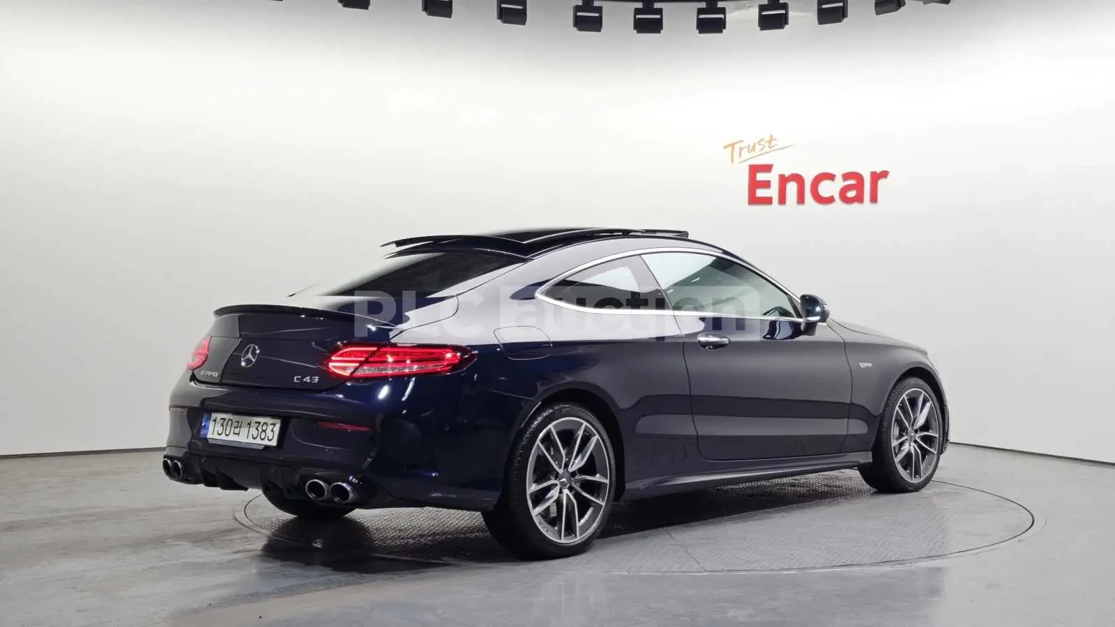 Mercedes-Benz C 43 AMG 2021* DIGITAL* HEAD-UP* ALCANTARA* BURMASTER* КРАЙ, снимка 4 - Автомобили и джипове - 53966385