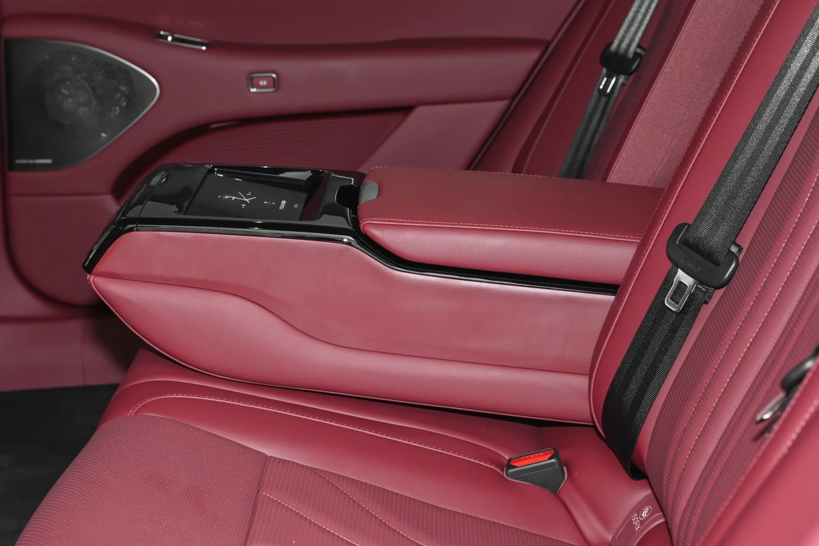 Voyah Free Chasing Light L | Mobile.bg � ����������� 15