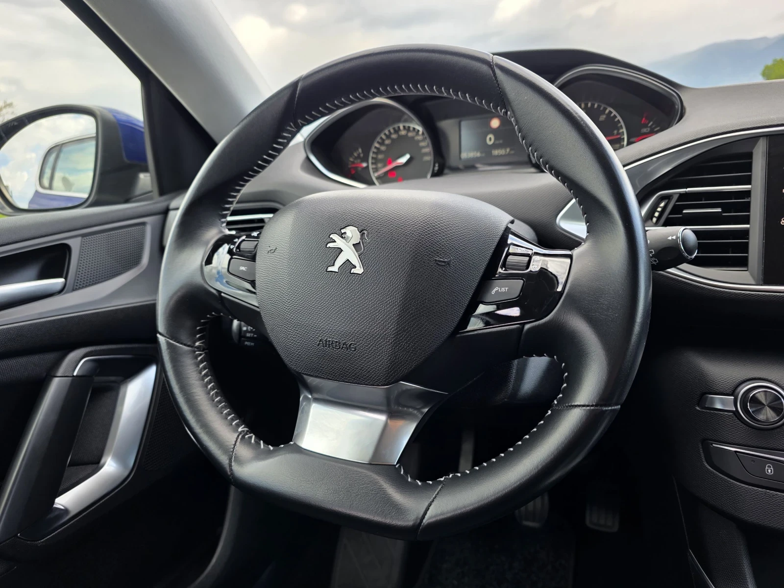 Peugeot 308 53000km. Allure Face, снимка 10 - Автомобили и джипове - 54390118