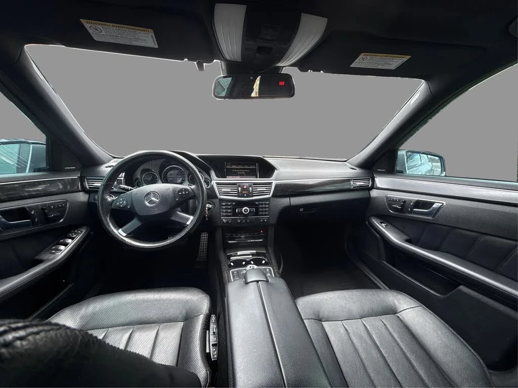 Mercedes-Benz E 500 AMG* 4Matic* Обдухване* Масаж* Harman Kardon, снимка 8 - Автомобили и джипове - 54441218